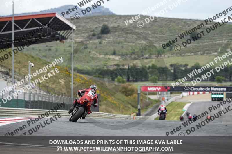 cadwell no limits trackday;cadwell park;cadwell park photographs;cadwell trackday photographs;enduro digital images;event digital images;eventdigitalimages;navarra;no limits trackdays;peter wileman photography;racing digital images;trackday digital images;trackday photos